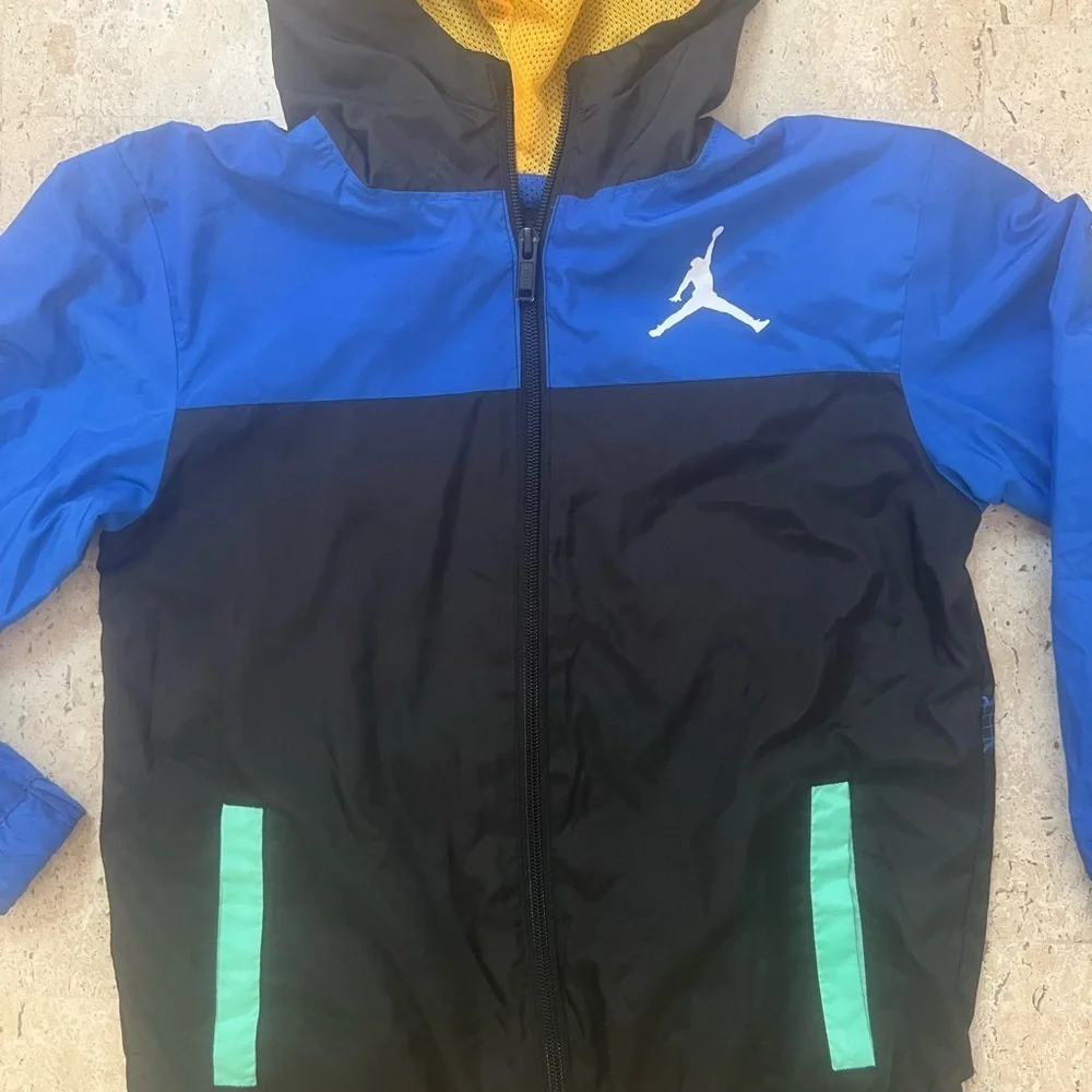 Jordan Jumpman Windbreaker Size Small (8-10) - Picture 3 of 6